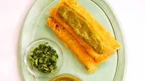 Chicken & Cheese Tamales with Green Chile Sauce Chicken & Cheese Tamales with Green Chile Sauce