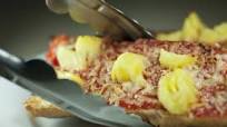 How to Make a Pizza Sub How to Make a Pizza Sub