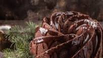 Soft and Spicy Gingerbread Bundt Cake Soft and Spicy Gingerbread Bundt Cake