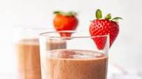 Chocolate Covered Strawberry Smoothie Chocolate Covered Strawberry Smoothie
