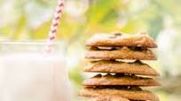 Macadamia Nut Chocolate Chip Cookies Macadamia Nut Chocolate Chip Cookies