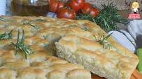 La mia FOCACCIA GENOVESE con impasto al LATTE La mia FOCACCIA GENOVESE con impasto al LATTE