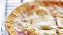 Strawberry Rhubarb Pie Strawberry Rhubarb Pie