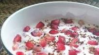 Pomegranate Raita: Fruity Yogurt Dip Pomegranate Raita: Fruity Yogurt Dip