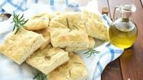 Focaccia con lievito istantaneo Focaccia con lievito istantaneo