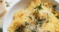 Parmesan Herb Microwave Spaghetti Squash Parmesan Herb Microwave Spaghetti Squash