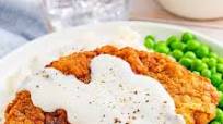 Chicken Fried Steak and Gravy (+Video) Chicken Fried Steak and Gravy (+Video)