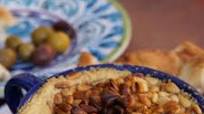 Warm Hummus with Pine Nuts Warm Hummus with Pine Nuts