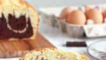 Easy Chocolate Marble Yogurt Cake Easy Chocolate Marble Yogurt Cake
