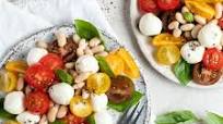 White Bean Caprese Salad White Bean Caprese Salad