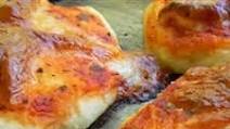 Zoe's Easy, Rustic Mini Pizzas Zoe's Easy, Rustic Mini Pizzas