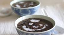 Chinese Coconut Red Bean Soup with Tapioca Pearls Chinese Coconut Red Bean Soup with Tapioca Pearls