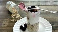 The Best and Easiest Overnight Oats with Yogurt and Berries The Best and Easiest Overnight Oats with Yogurt and Berries