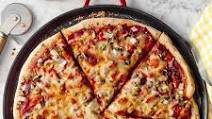 Veggie Pizza with Herbed Tomato Crust Veggie Pizza with Herbed Tomato Crust