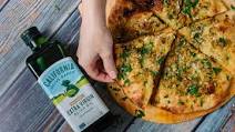 New Haven-style White Clam Pizza New Haven-style White Clam Pizza