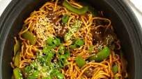 Slow Cooker Honey Garlic Beef Noodles Slow Cooker Honey Garlic Beef Noodles