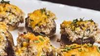 Sausage & Cheese Stuffed Mushrooms Sausage & Cheese Stuffed Mushrooms