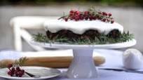 Farmhouse Christmas Fruit Cake Farmhouse Christmas Fruit Cake
