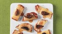 Grilled Bruschetta with Teleme, Honey, and Figs Grilled Bruschetta with Teleme, Honey, and Figs