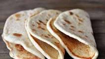 Homemade Flatbread {Greek Pocketless Pitas} Homemade Flatbread {Greek Pocketless Pitas}