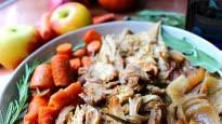 Autumn Crockpot Pork Roast with Apples and Onions Autumn Crockpot Pork Roast with Apples and Onions