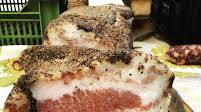 Le guanciale est incontournable dans de nombreuses recettes de pâtes Le guanciale est incontournable dans de nombreuses recettes de pâtes