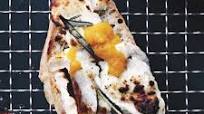 Bruschetta med græskarmos og gedeost Bruschetta med græskarmos og gedeost