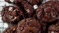 Double Chocolate Chunk Marshmallow Cookies Double Chocolate Chunk Marshmallow Cookies