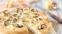 Focaccia con le cipolle Focaccia con le cipolle