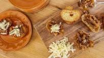 Amanda Freitag's French Onion Soup Crostini Amanda Freitag's French Onion Soup Crostini