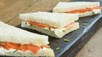Smoked Salmon Sandwiches with Cream Cheese and Chives Smoked Salmon Sandwiches with Cream Cheese and Chives