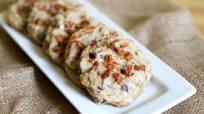 Bacon Chocolate Chip Cookies with Maple Glaze Bacon Chocolate Chip Cookies with Maple Glaze