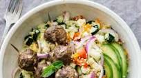 Mediterranean Salad Bowls w/ Lebanese BBQ Meatballs Mediterranean Salad Bowls w/ Lebanese BBQ Meatballs