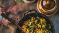 Ivy Gourd Garlic Stir-Fry | Vegan Tindora Fry Ivy Gourd Garlic Stir-Fry | Vegan Tindora Fry