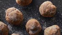 Air-Fryer Cinnamon-Cake Doughnut Holes Air-Fryer Cinnamon-Cake Doughnut Holes