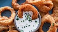 Crispy Air Fryer Onion Rings (Recipe From Frozen) | Sip Bite Go Crispy Air Fryer Onion Rings (Recipe From Frozen) | Sip Bite Go