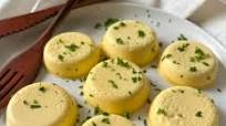 Copycat Starbucks Egg-Bites with Cottage Cheese Copycat Starbucks Egg-Bites with Cottage Cheese
