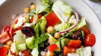 Easy Greek Salad with Lettuce Easy Greek Salad with Lettuce