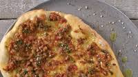 Lahmacun - Turkish pizza Lahmacun - Turkish pizza