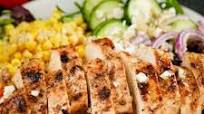 Greek Grilled Chicken Salad with Quinoa Greek Grilled Chicken Salad with Quinoa
