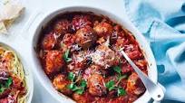 Colin Fassnidge's pork meatballs in tomato sauce with pasta recipe Colin Fassnidge's pork meatballs in tomato sauce with pasta recipe