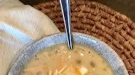 White Bean Chicken Chili - Pound Dropper White Bean Chicken Chili - Pound Dropper