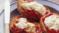 Bacon and mozzarella bruschetta Bacon and mozzarella bruschetta