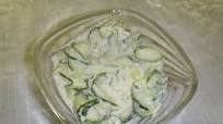 tzatziki salata/umak tzatziki salata/umak