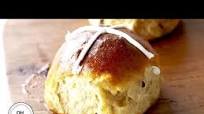 How To make Hot Cross Buns No. 3 How To make Hot Cross Buns No. 3