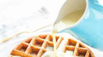 Holiday Themed Eggnog Waffles Holiday Themed Eggnog Waffles