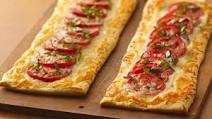 Cheesy Margherita Pizza Cheesy Margherita Pizza