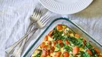 21 Day Fix Breakfast Casserole with Sweet Potato, Spinach, Tomato & Egg 21 Day Fix Breakfast Casserole with Sweet Potato, Spinach, Tomato & Egg