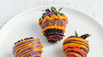 Halloween Chocolate Covered Strawberries Halloween Chocolate Covered Strawberries