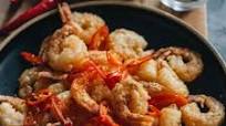 Salt and Pepper Shrimp (椒盐虾) Salt and Pepper Shrimp (椒盐虾)